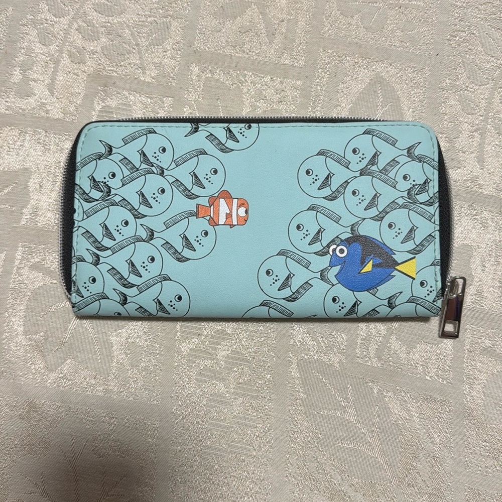 Disney Finding Dory Blue Wallet